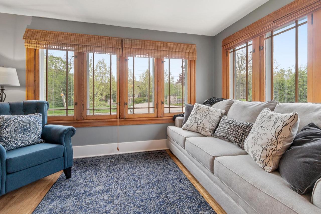 Gorgeous Downtown Bungalow, Walk Everywhere!!! Lake Geneva Exterior photo